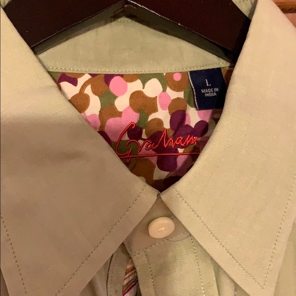 Button down - Picture 3 of 10